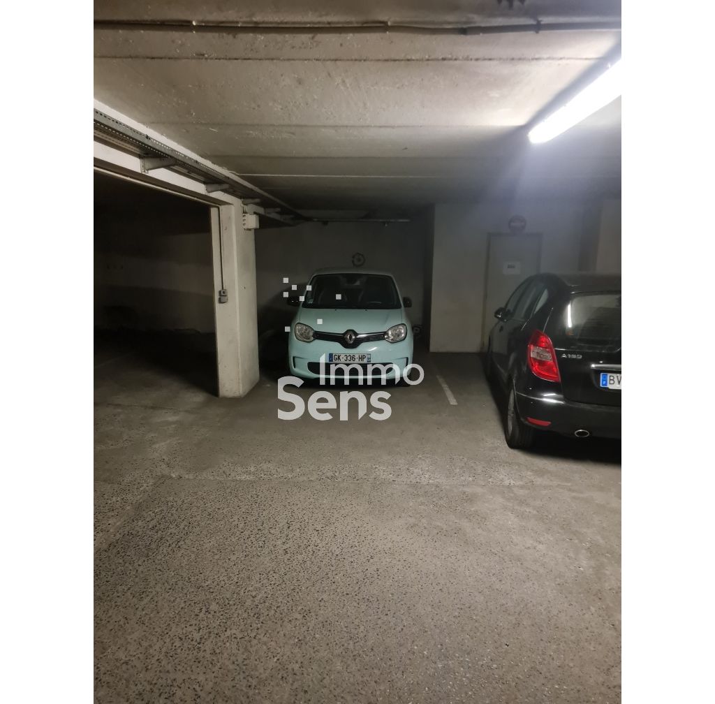 Vente garage-parking T0  Lille VIEUX LILLE